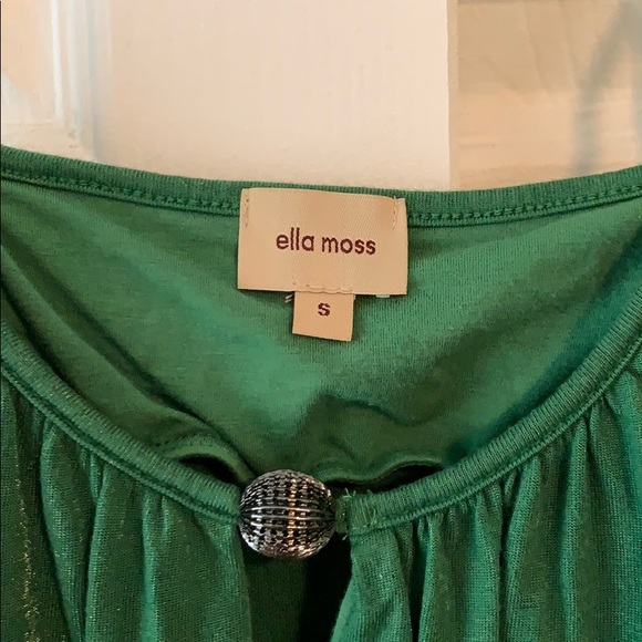 Ella Moss tank top. Gorgeous green color. Small - Picture 2 of 4